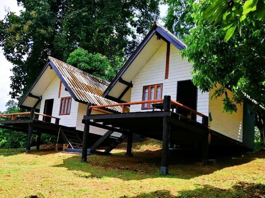 Jungle Guest House Mae Hong Son Exterior photo