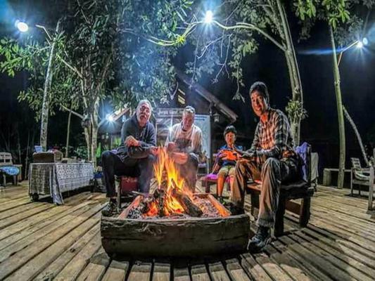 Jungle Guest House Mae Hong Son Exterior photo